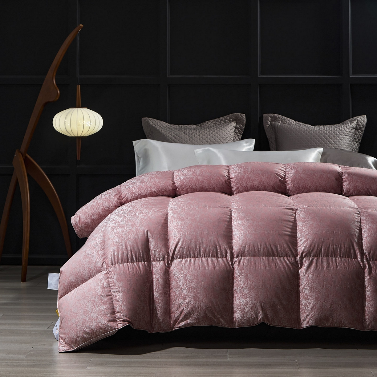 91家纺网 家纺一手货源 找家纺 2025新款绒子含量95鸭绒  莫代尔混纺95白鸭绒被双人鸭绒 羽绒被子冬被芯 玫瑰物语