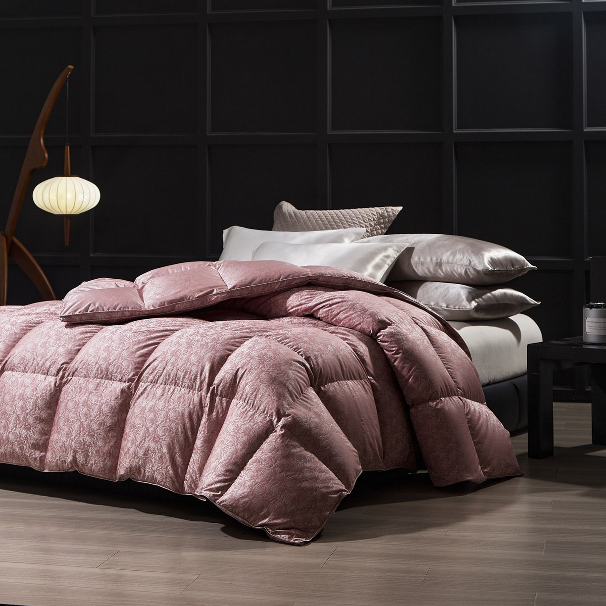 91家纺网 家纺一手货源 找家纺 2025新款绒子含量95鸭绒  莫代尔混纺95白鸭绒被双人鸭绒 羽绒被子冬被芯 玫瑰物语