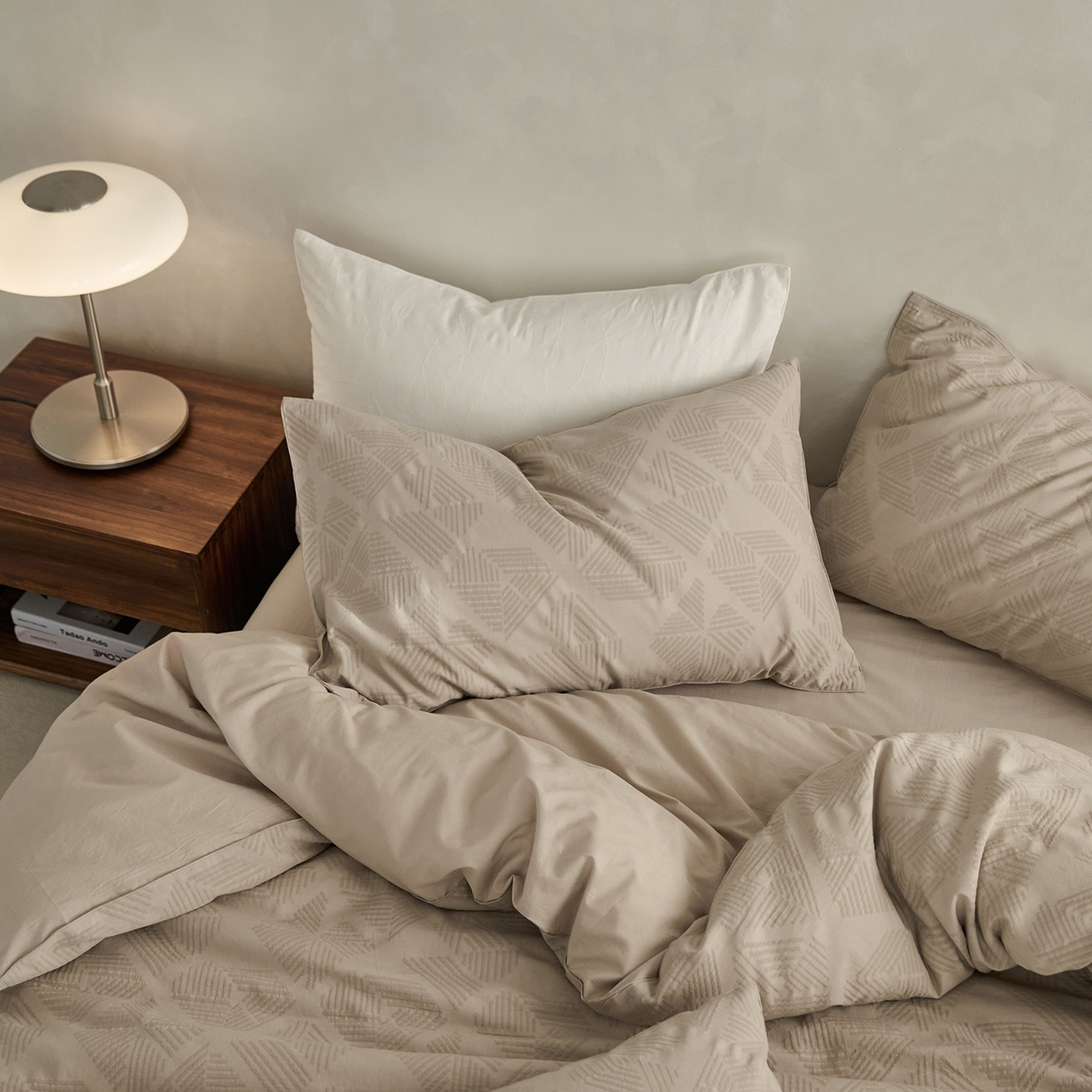 91家纺网 家纺一手货源 找家纺 宜代光年 2025新款60S水洗棉提花单品被套 卡曼