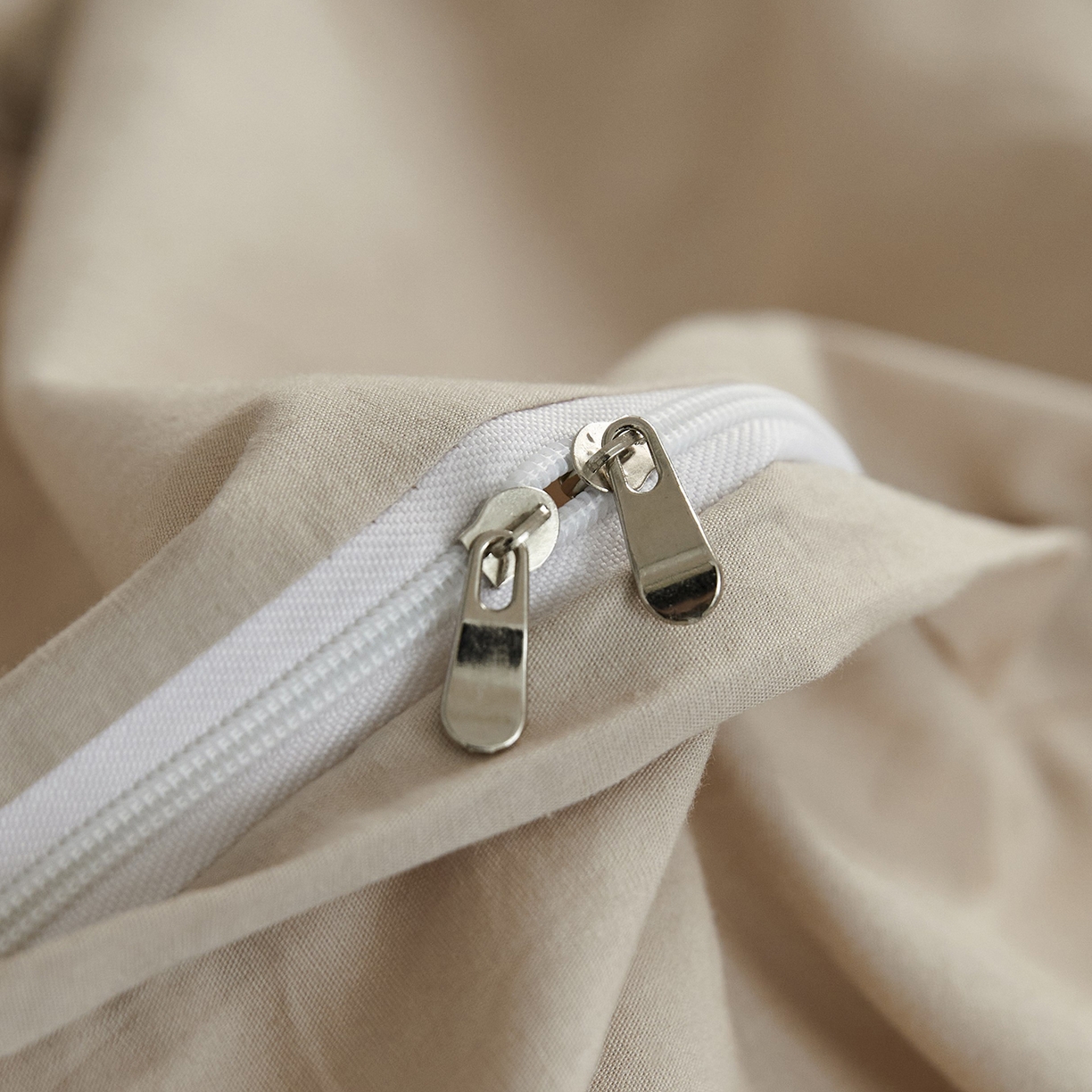 91家纺网 家纺一手货源 找家纺 宜代光年 2025新款60S水洗棉提花单品被套 卡曼