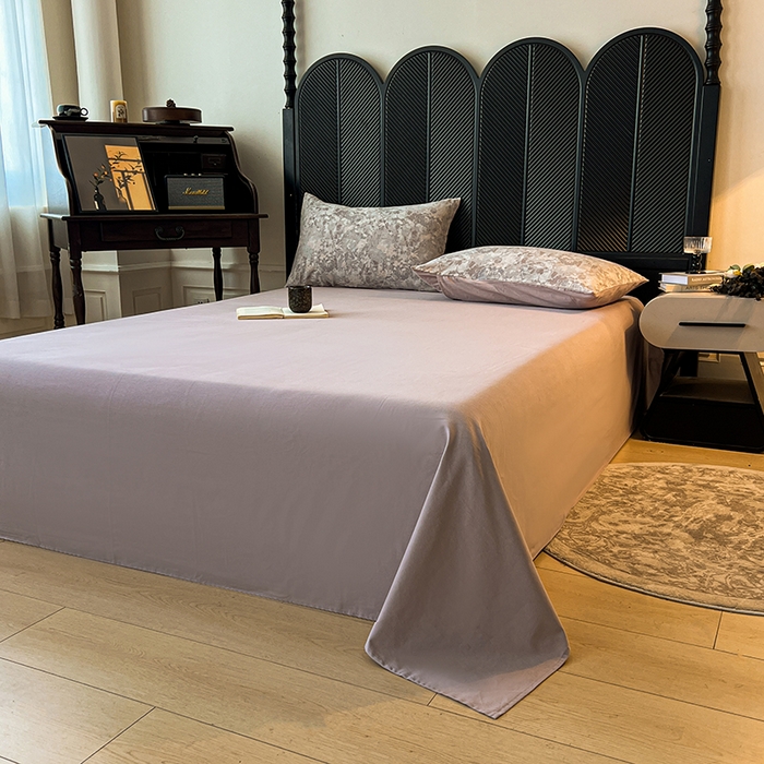 91家纺网 家纺一手货源 找家纺 莱茵家居 2025秋冬新款复古A类简约60S色织大提花磨毛四件套 花汀-墨紫烟