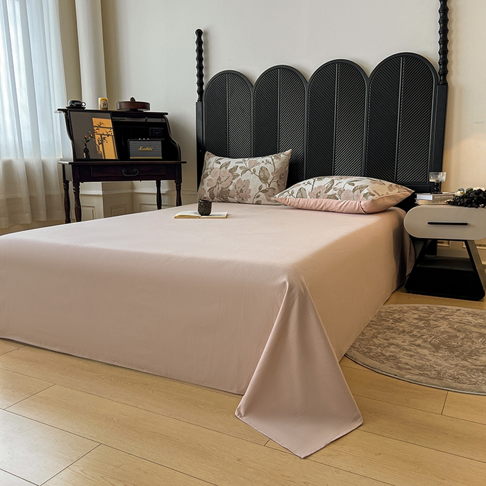 91家纺网 家纺一手货源 找家纺 莱茵家居 2025秋冬新款复古A类简约60S色织大提花磨毛四件套 萦花-栗壳棕