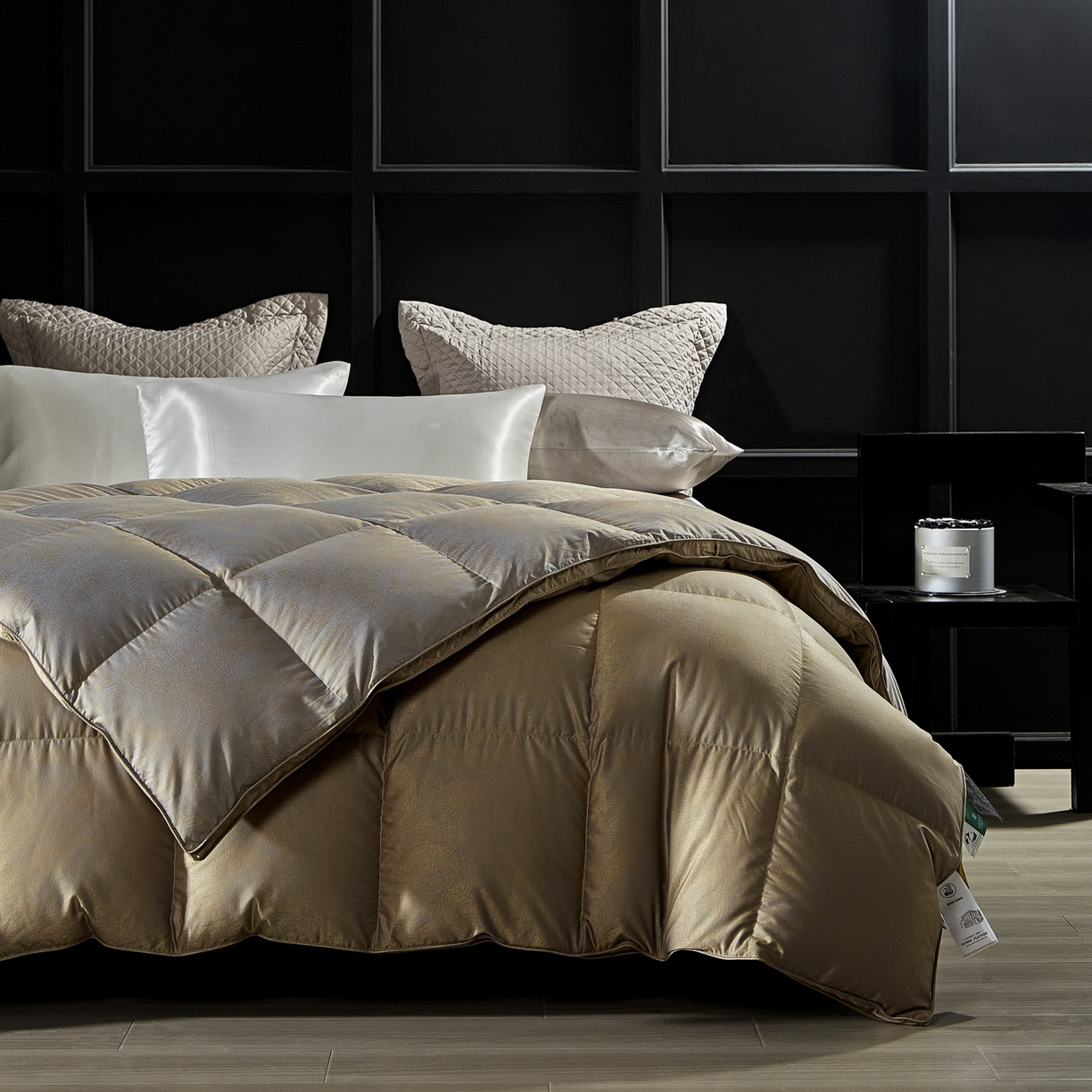 91家纺网 家纺一手货源 找家纺 2025新款绒子含量95鸭绒  莫代尔混纺95白鸭绒被双人鸭绒 羽绒被子冬被芯 香之沁