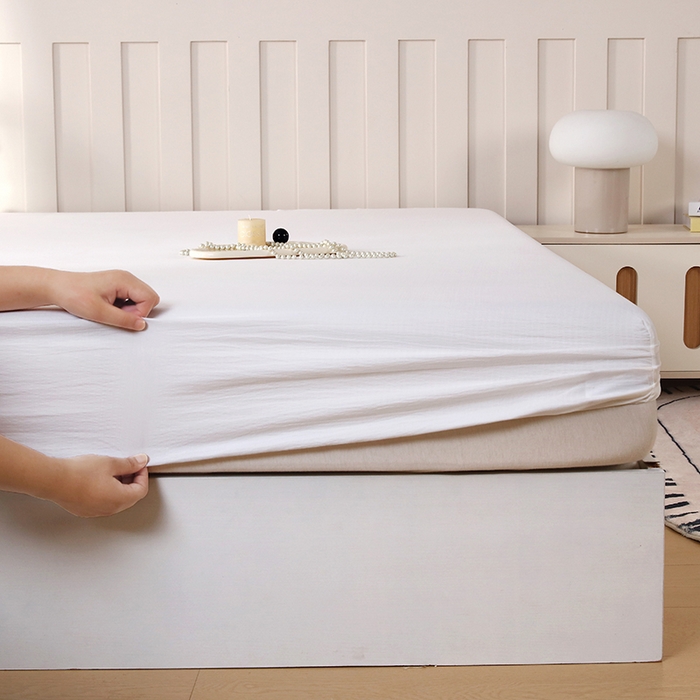 91家纺网 家纺一手货源 找家纺 一诺家居 2025新款A类云感双层纱纯色床笠针织棉母婴级裸睡床笠三件套 量大可优惠 珍珠白