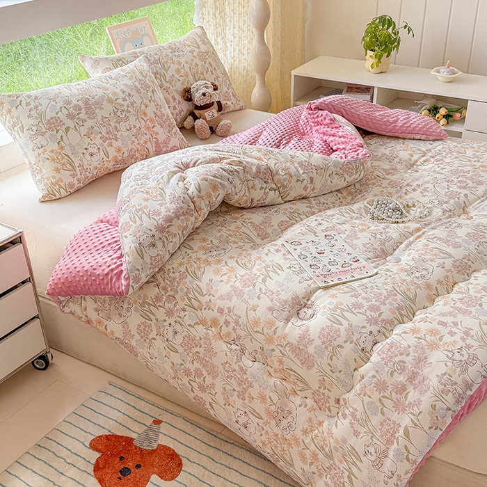 91家纺网 家纺一手货源 找家纺 天瑜家纺 2025新款针织棉豆豆绒大豆被冬被被子被芯 花丛猫咪