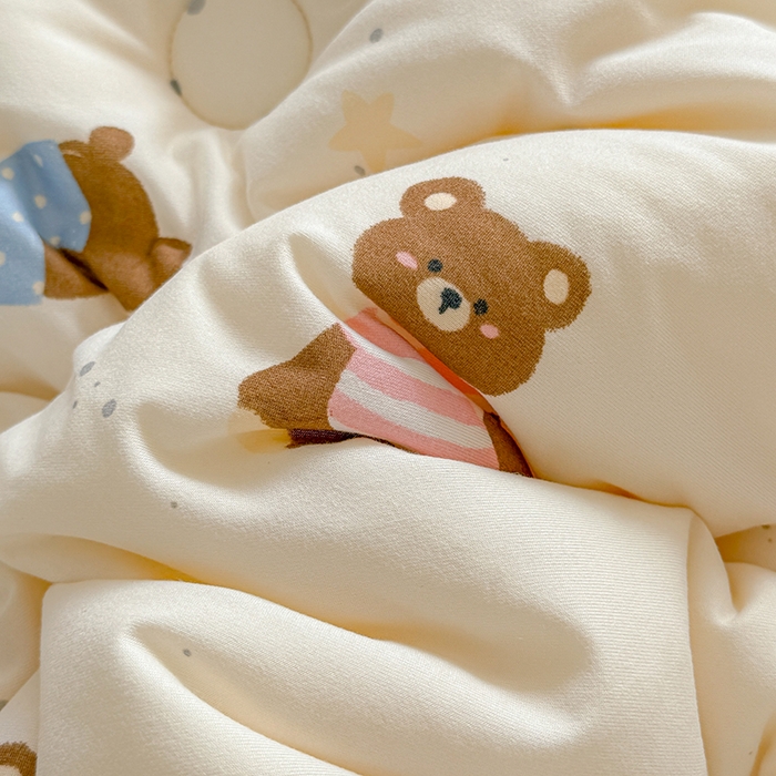 91家纺网 家纺一手货源 找家纺 天瑜家纺 2025新款针织棉豆豆绒大豆被冬被被子被芯 可爱熊粉