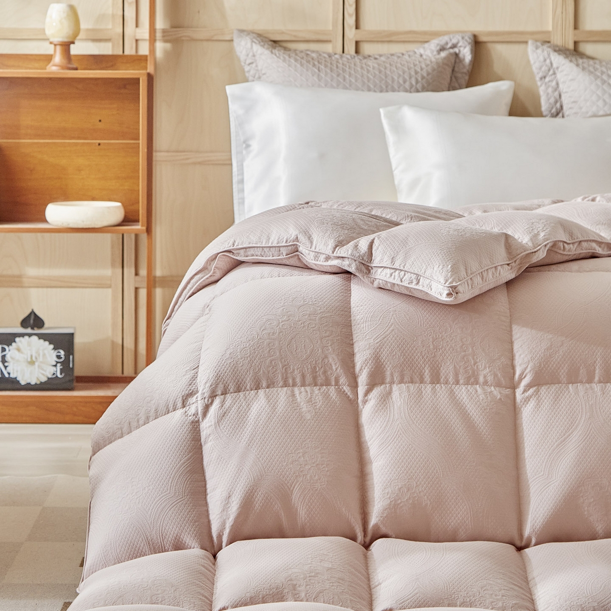 91家纺网 家纺一手货源 找家纺 （总）暖羽屋羽绒馆 2025新款绒子含量95鸭绒  莫代尔混纺95白鸭绒被双人鸭绒 b面 羽绒被子冬被芯