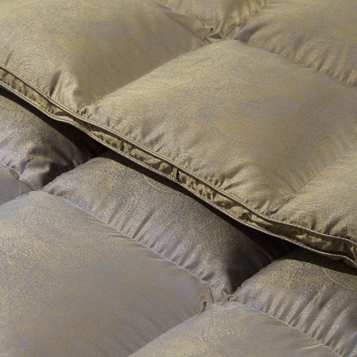 91家纺网 家纺一手货源 找家纺 暖羽屋羽绒馆 2025新款绒子含量95鸭绒  莫代尔混纺95白鸭绒被双人鸭绒 b面 羽绒被子冬被芯 D香之沁 B面效果