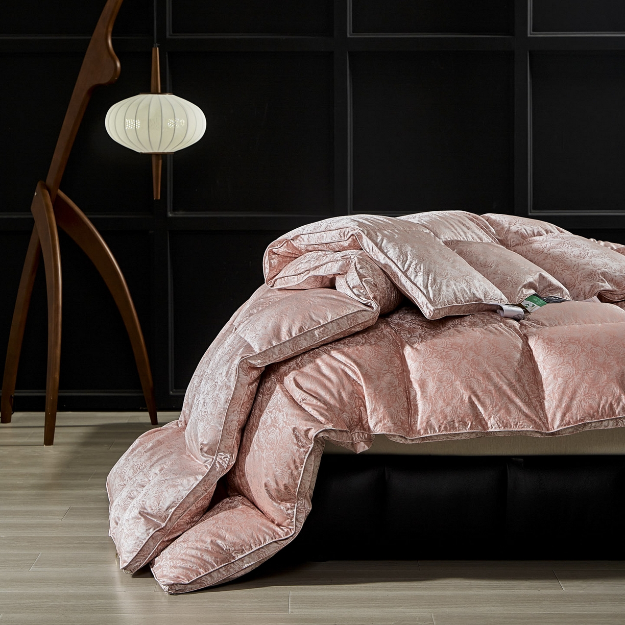 91家纺网 家纺一手货源 找家纺 暖羽屋羽绒馆 2025新款绒子含量95鸭绒  莫代尔混纺95白鸭绒被双人鸭绒 b面 羽绒被子冬被芯 D伊莲娜 B面效果