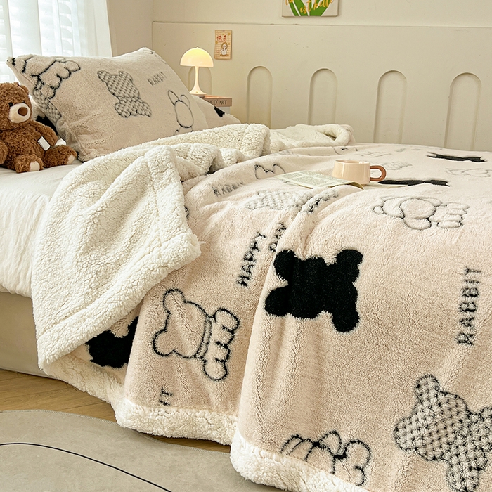 91家纺网 家纺一手货源 找家纺 欧邦 2025新款A类舒棉绒毛毯盖毯毯子-可可熊 可可熊-米白