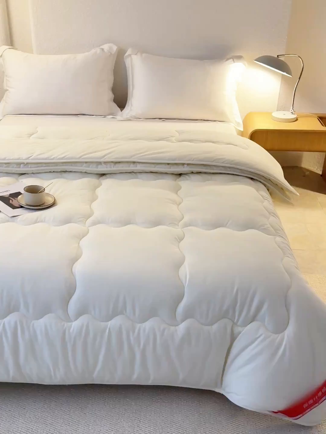 91家纺网 家纺一手货源 找家纺 天瑜家纺 2025新款磨毛冬被二合一子母被被子被芯 米黄色