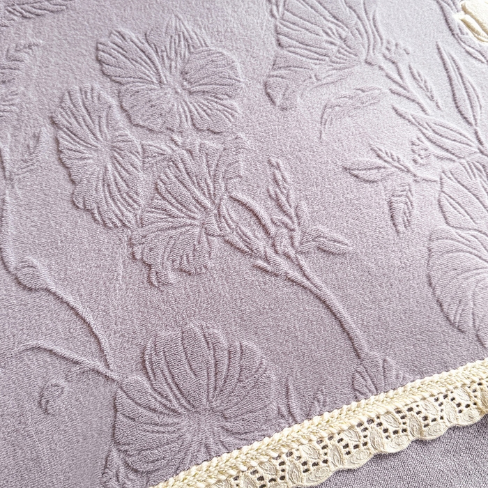 91家纺网 家纺一手货源 找家纺 艾唯希家纺 2025新款韩式牛奶雕花绒工艺全消光立体刺绣公主风四件套-忆江南 忆江南-紫