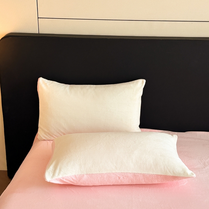 91家纺网 家纺一手货源 找家纺 （总）绒掌柜 2025新款冬季消光级柔滑细腻刺绣牛奶绒宝宝绒四件套——版权产品（品质有买家秀）