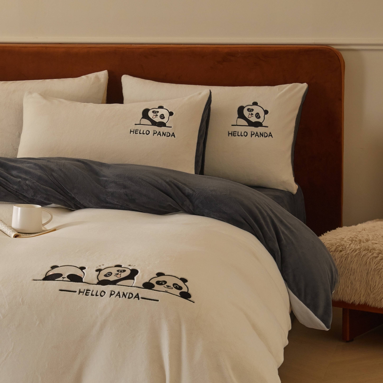 ONE TWO ONE 121 2025新款牛奶绒刺绣珊瑚绒牛奶绒法兰绒兔毛绒四件套panda刺绣熊猫-场景二 panda刺绣熊猫-熊猫
