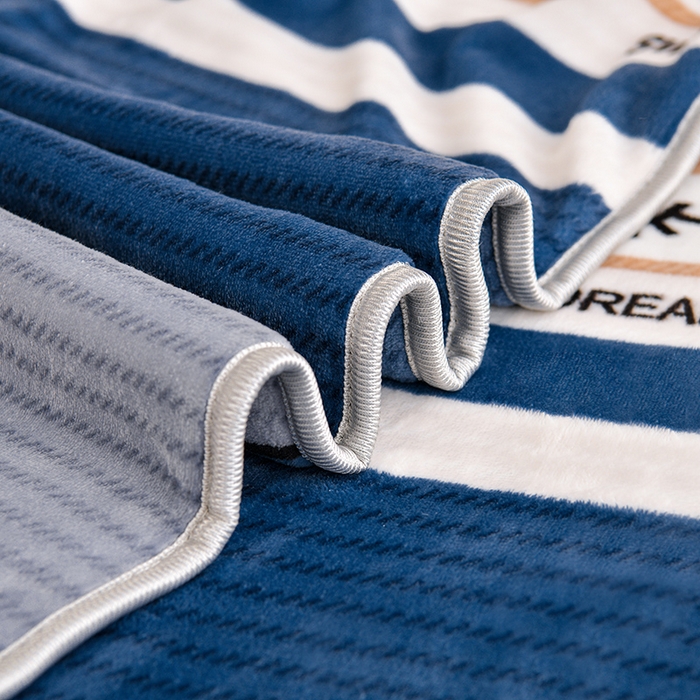 91家纺网 家纺一手货源 找家纺 赫本 2025新品8斤爆品牛奶绒四件套床裙款金雕绒法莱绒四套件 简尚