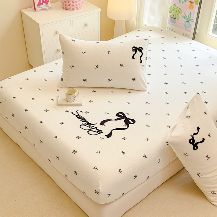 91家纺网 家纺一手货源 找家纺 （总）布柔 2025新款毛巾绣花卡通ins风牛奶绒床笠床笠单件单床笠-甜心