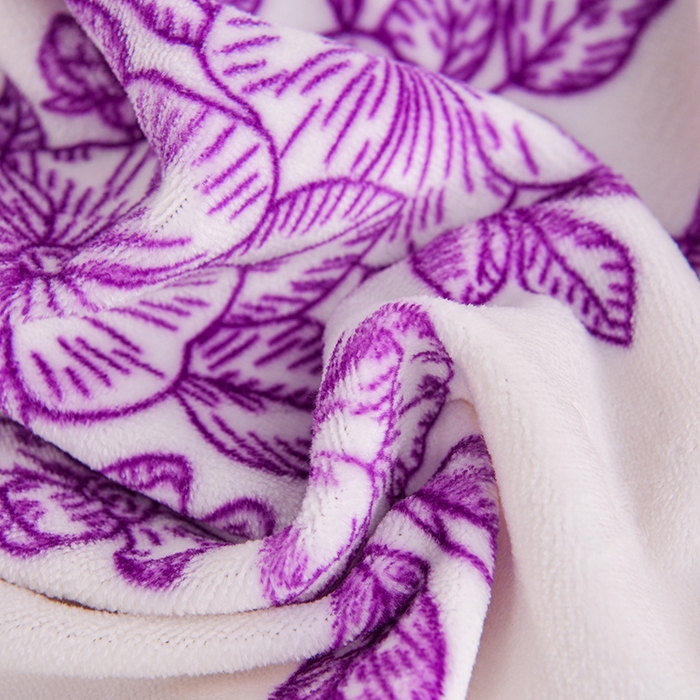 91家纺网 家纺一手货源 找家纺 赫本 2025新品8斤爆品牛奶绒四件套床裙款金雕绒法莱绒四套件 曼妙花语