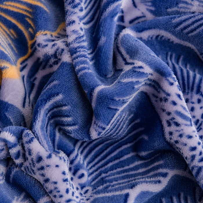 91家纺网 家纺一手货源 找家纺 赫本 2025新品8斤爆品牛奶绒四件套床裙款金雕绒法莱绒四套件 漫丽