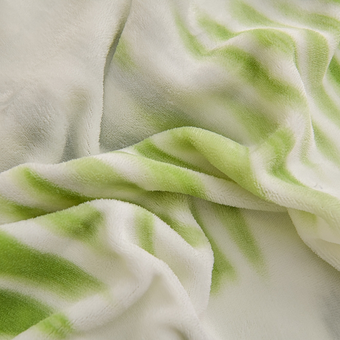 91家纺网 家纺一手货源 找家纺 赫本 2025新品8斤爆品牛奶绒四件套床裙款金雕绒法莱绒四套件 趣生活