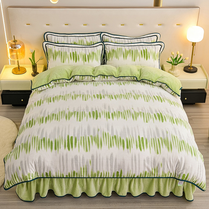 91家纺网 家纺一手货源 找家纺 赫本 2025新品8斤爆品牛奶绒四件套床裙款金雕绒法莱绒四套件 趣生活