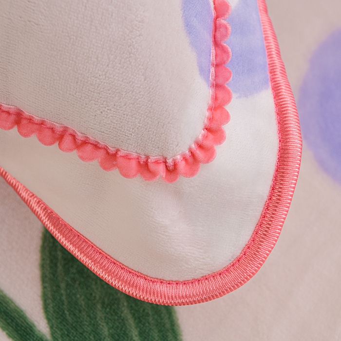 91家纺网 家纺一手货源 找家纺 赫本 2025新品8斤爆品牛奶绒四件套床裙款金雕绒法莱绒四套件 幸运心