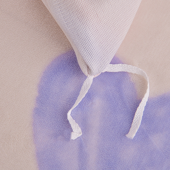 91家纺网 家纺一手货源 找家纺 赫本 2025新品8斤爆品牛奶绒四件套床裙款金雕绒法莱绒四套件 幸运心