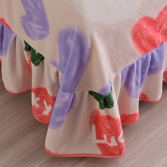 91家纺网 家纺一手货源 找家纺 赫本 2025新品8斤爆品牛奶绒四件套床裙款金雕绒法莱绒四套件 幸运心