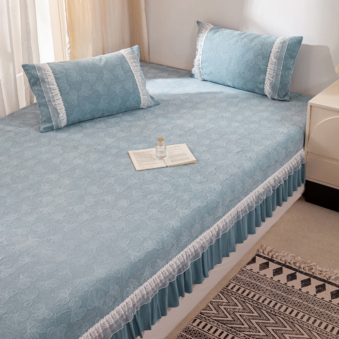 91家纺网 家纺一手货源 找家纺 （总）峻杨 2025新款亲肤透气雪尼尔榻榻米防滑耐磨床盖四季通用高级可定制炕盖-三叶草