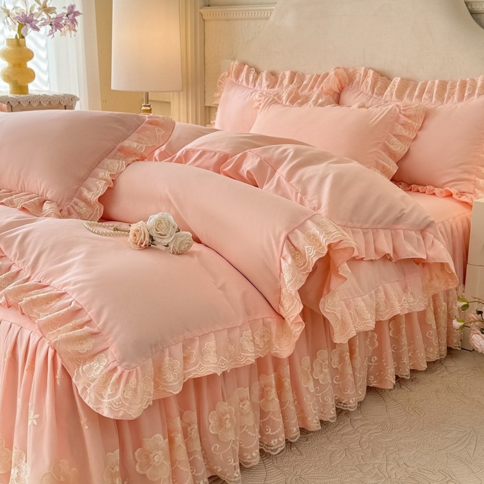 91家纺网 家纺一手货源 找家纺 后庭寝室 2025新款亲肤花边蕾丝床裙四件套-繁花似锦系列 繁花似锦-玉色