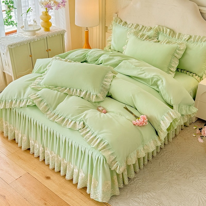 91家纺网 家纺一手货源 找家纺 后庭寝室 2025新款亲肤花边蕾丝床裙四件套-繁花似锦系列 繁花似锦-嫩绿