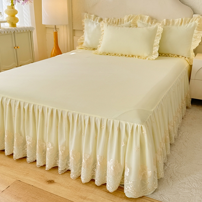 91家纺网 家纺一手货源 找家纺 后庭寝室 2025新款亲肤花边蕾丝床裙四件套-繁花似锦系列 繁花似锦-米黄