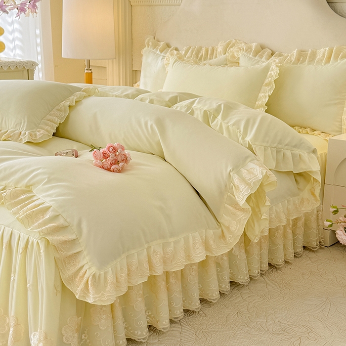 91家纺网 家纺一手货源 找家纺 后庭寝室 2025新款亲肤花边蕾丝床裙四件套-繁花似锦系列 繁花似锦-米黄