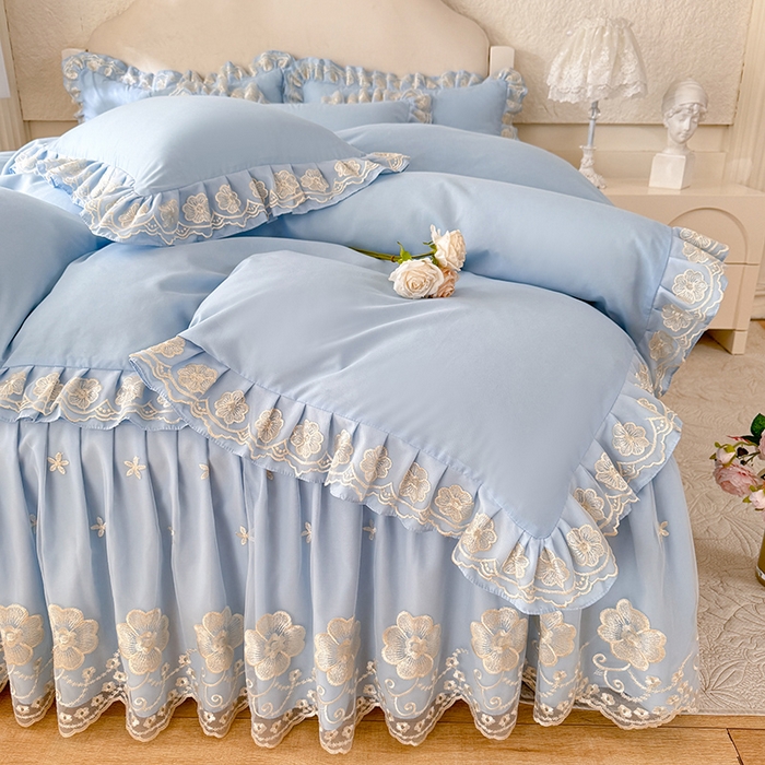 91家纺网 家纺一手货源 找家纺 后庭寝室 2025新款亲肤花边蕾丝床裙四件套-繁花似锦系列 繁花似锦-浅蓝