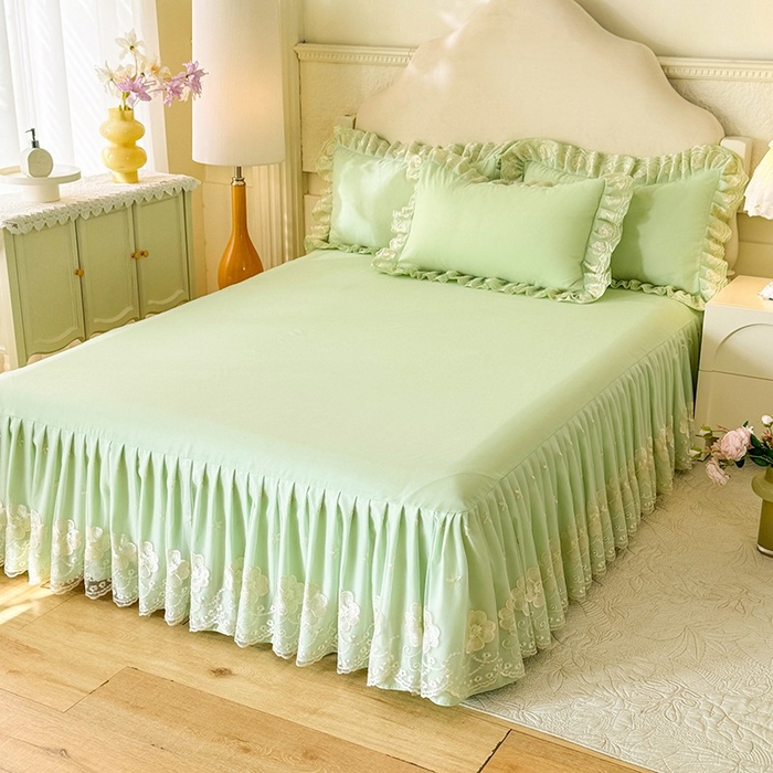 91家纺网 家纺一手货源 找家纺 后庭寝室 2025新款亲肤花边蕾丝床裙四件套-繁花似锦系列 繁花似锦-嫩绿