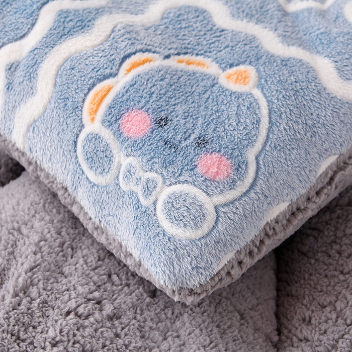 91家纺网 家纺一手货源 找家纺 南北家居 2025新款AB版雪花绒羊羔绒冬被被子被芯 恐龙战队