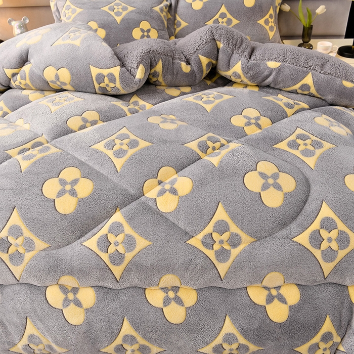 91家纺网 家纺一手货源 找家纺 （总）南北家居 2025新款AB版雪花绒羊羔绒冬被被子被芯