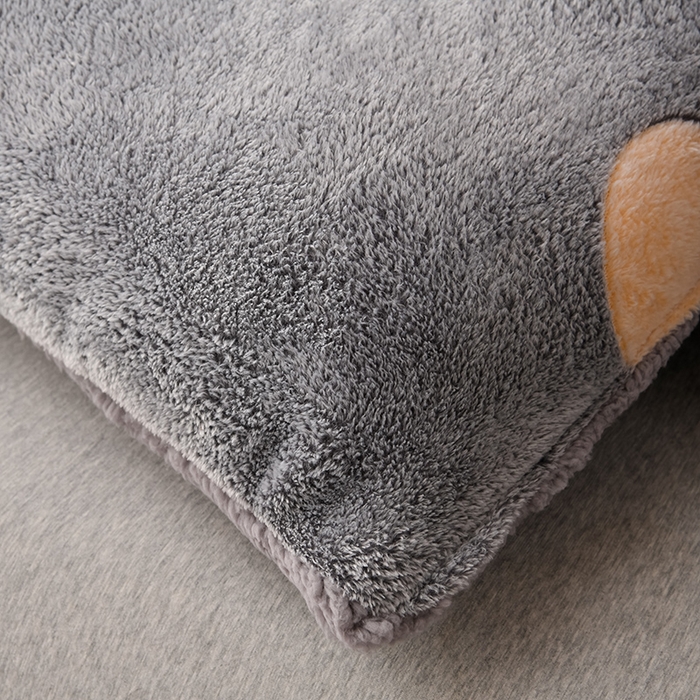 91家纺网 家纺一手货源 找家纺 南北家居 2025新款AB版雪花绒羊羔绒冬被被子被芯 比心兔兔