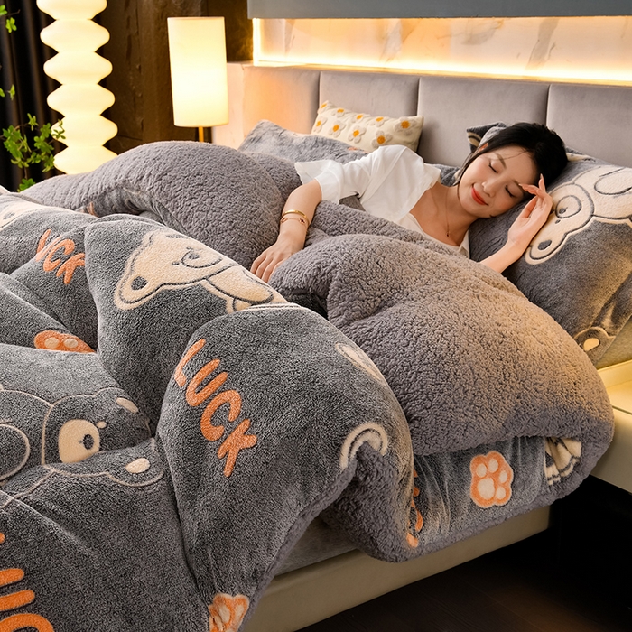 南北家居 2025新款AB版雪花绒羊羔绒冬被被子被芯 小熊院长