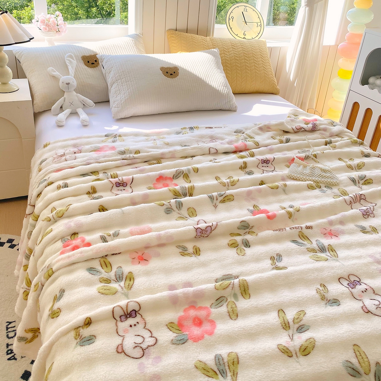 91家纺网 家纺一手货源 找家纺 爱彼家纺 2025秋冬新款高克重简约印花泡泡绒毯多功能毯毛毯毯子 青青小免