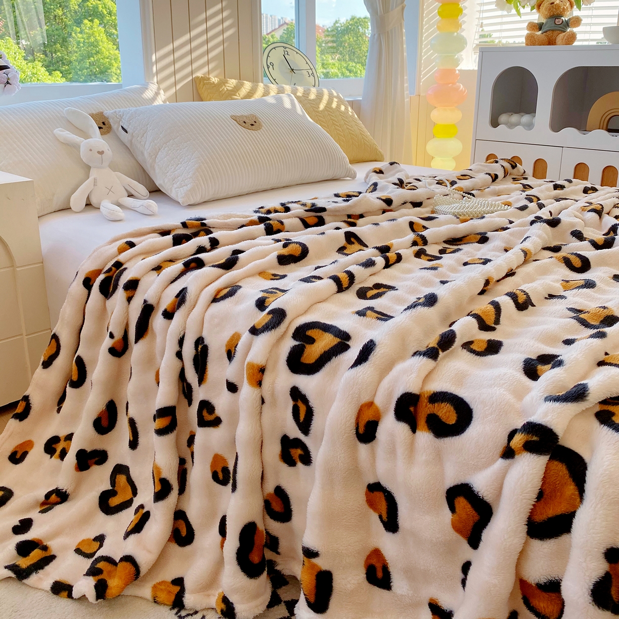 91家纺网 家纺一手货源 找家纺 爱彼家纺 2025秋冬新款高克重简约印花泡泡绒毯多功能毯毛毯毯子 托斯卡纳的纹