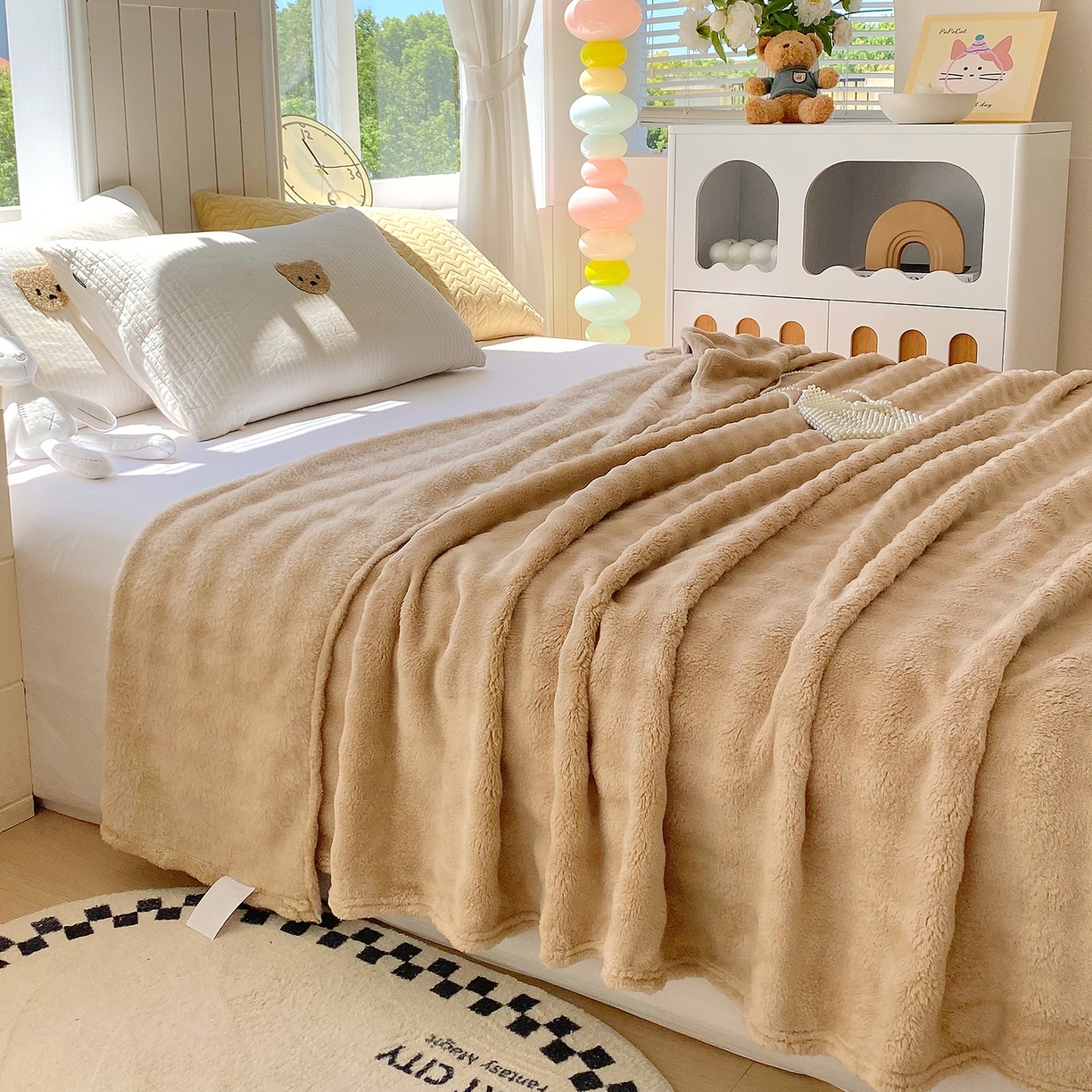 91家纺网 家纺一手货源 找家纺 爱彼家纺 2025秋冬新款高克重简约印花泡泡绒毯多功能毯毛毯毯子 香槟色