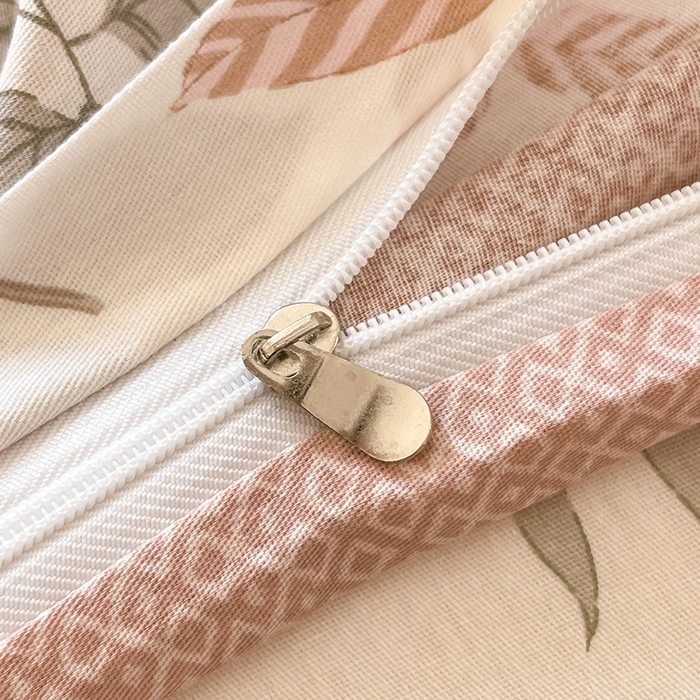 91家纺网 家纺一手货源 找家纺 花梦欣 2025新款全棉印花单品系列-四件套洛克庄园红