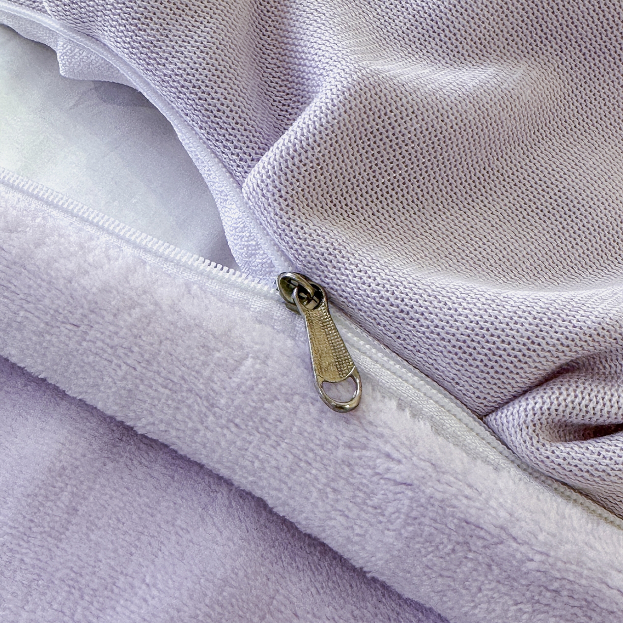 91家纺网 家纺一手货源 找家纺 民新家纺 2025新款牛奶绒刺绣花边四件套-挚爱 挚爱-浅紫