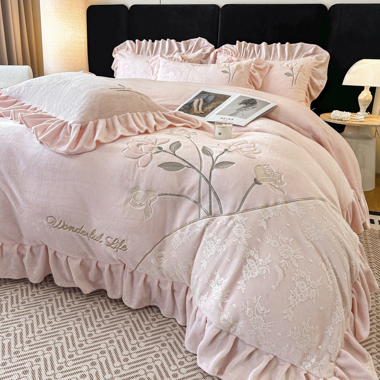 民新家纺 2025新款牛奶绒刺绣花边四件套-挚爱 挚爱-樱花粉