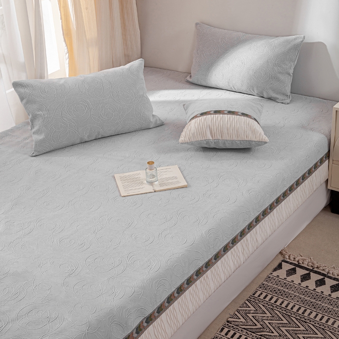 91家纺网 家纺一手货源 找家纺 （总）峻杨 2025新款雪尼尔榻榻米床盖床罩柔软亲肤炕盖四季通用可定制尺寸-完美圆梦