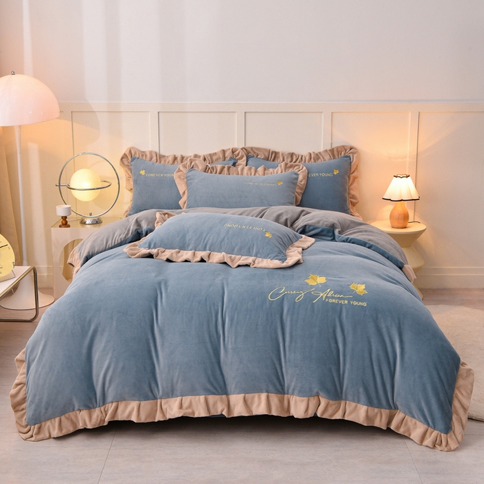 91家纺网 家纺一手货源 找家纺 湘雪家居  2025新款高克重纯色刺绣牛奶绒床单款系列四件套-提供买家秀 钟爱款-宾利兰