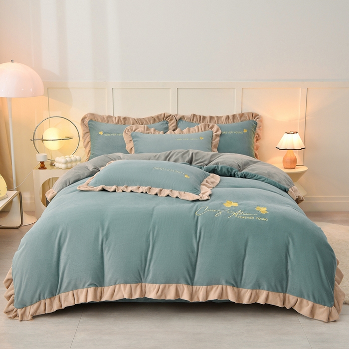 91家纺网 家纺一手货源 找家纺 湘雪家居  2025新款高克重纯色刺绣牛奶绒床单款系列四件套-提供买家秀 钟爱款-草绿色