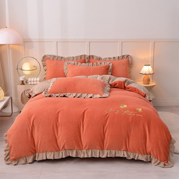 91家纺网 家纺一手货源 找家纺 湘雪家居  2025新款高克重纯色刺绣牛奶绒床单款系列四件套-提供买家秀 钟爱款-橙橘色
