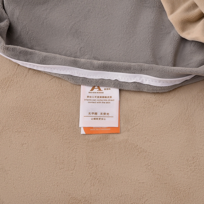 91家纺网 家纺一手货源 找家纺 湘雪家居  2025新款高克重纯色刺绣牛奶绒床单款系列四件套-提供买家秀 钟爱款-卡琪色