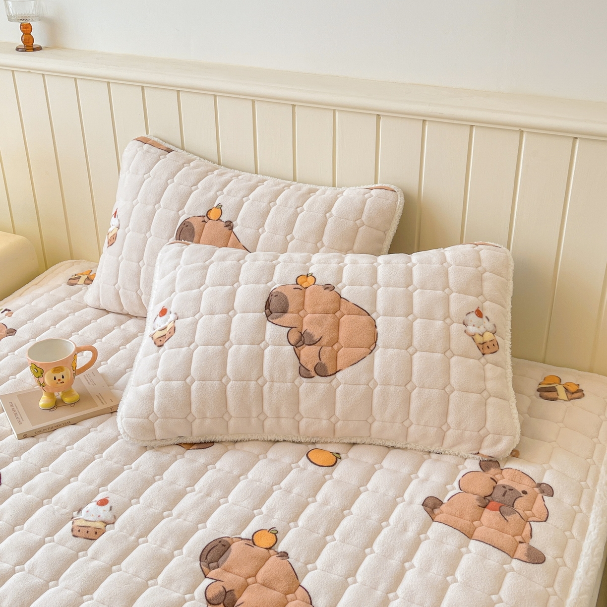 91家纺网 家纺一手货源 找家纺 （总）LIFE.丽芙 2025秋冬新款A类牛奶绒加厚保暖夹棉枕套-包边款